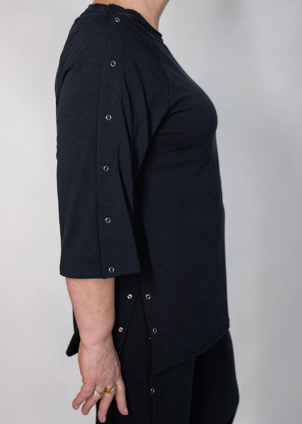 Blusa com abertura lateral